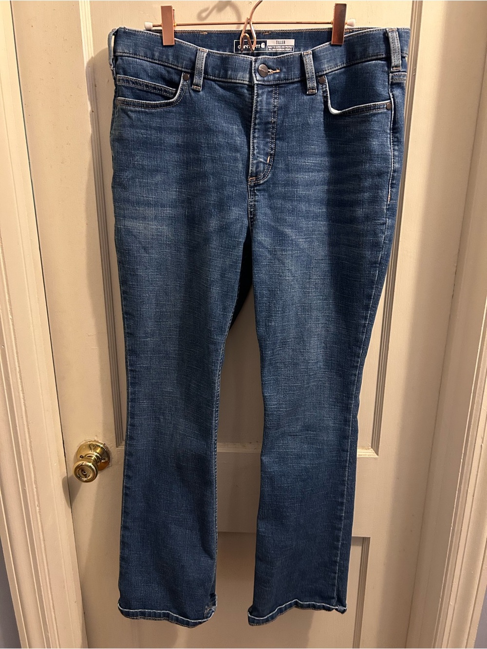 Carhartt Women's Tiller Straight Leg Jeans in Medium Blue size 12 Short